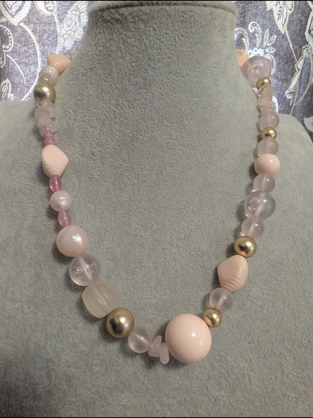 Vintage Beaded Necklace Pink and Gold Tone Multi Shaped Beads 18"
